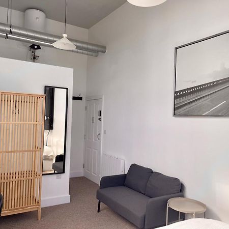 Stylish Comfort In London Finchley Buitenkant foto